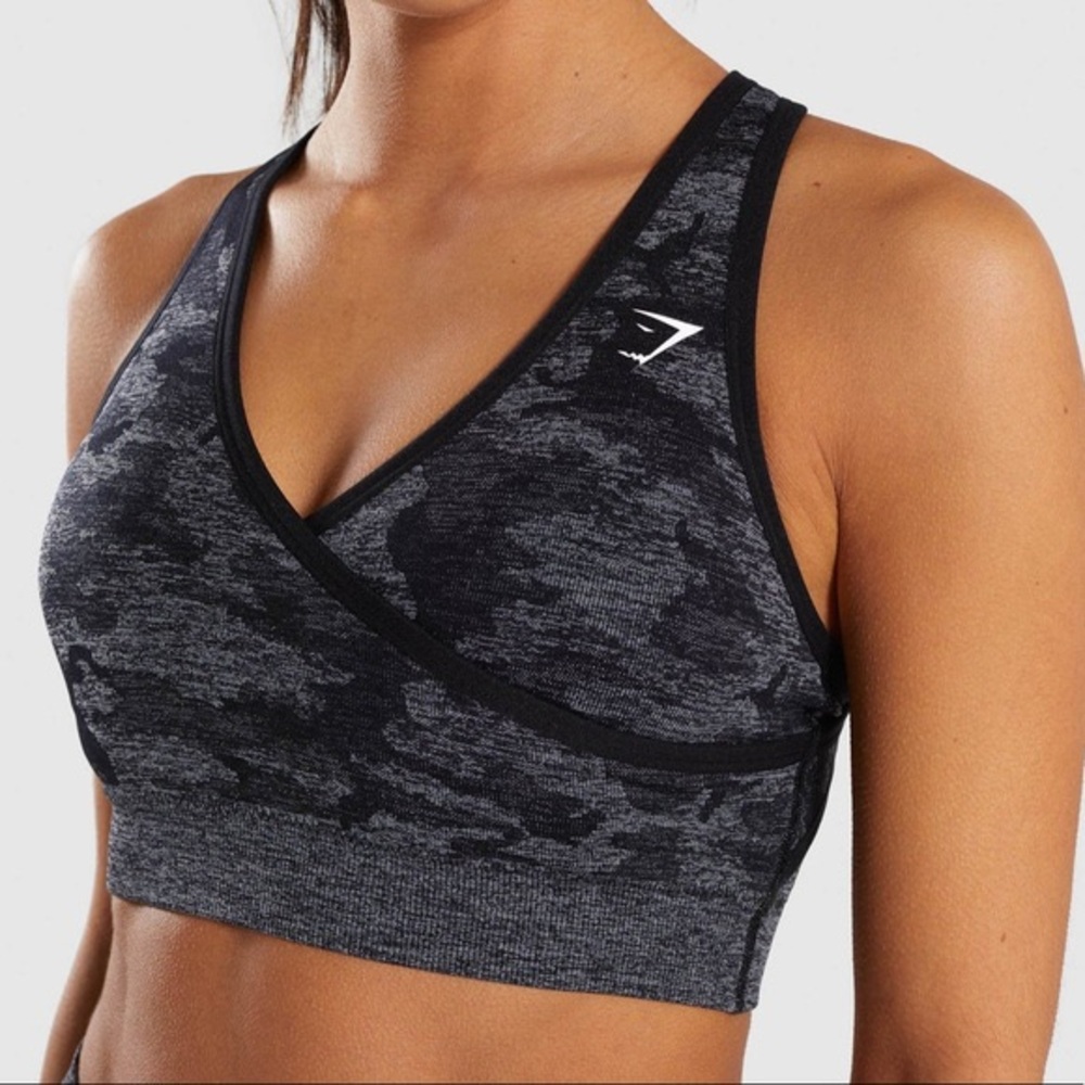 Black Camo Criss Cross Crop Sports Bra NWT